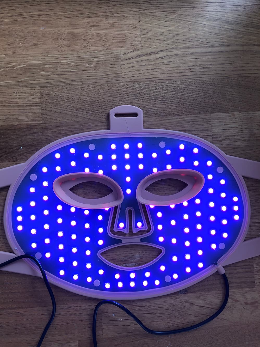 Led Mask lila belysning