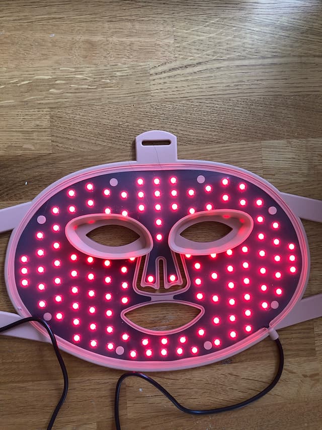 Led Mask röd stark belysning