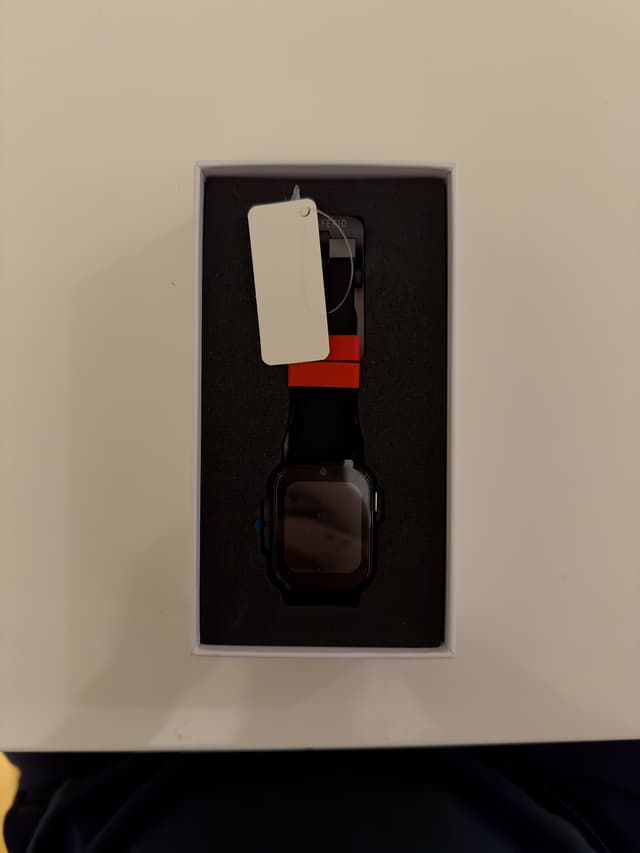 Safekid superwatch i lådan