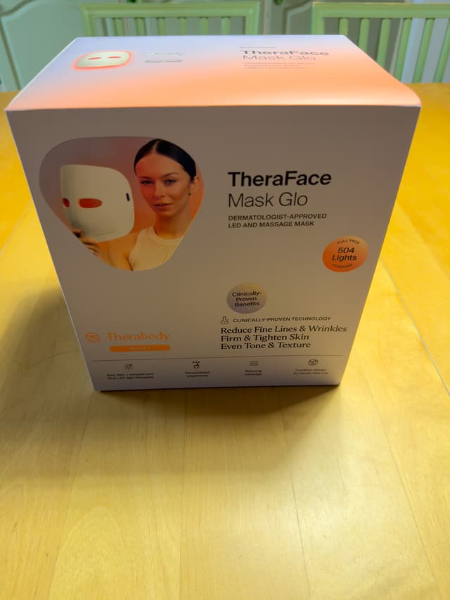 Theraface mask glo förpackning