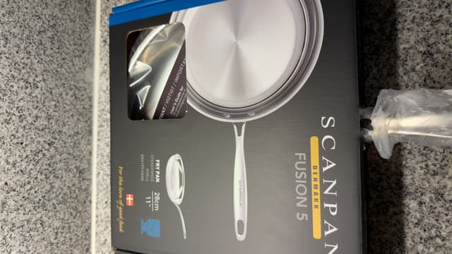 Scanpan Fusion 5 stekpanna i förpackning