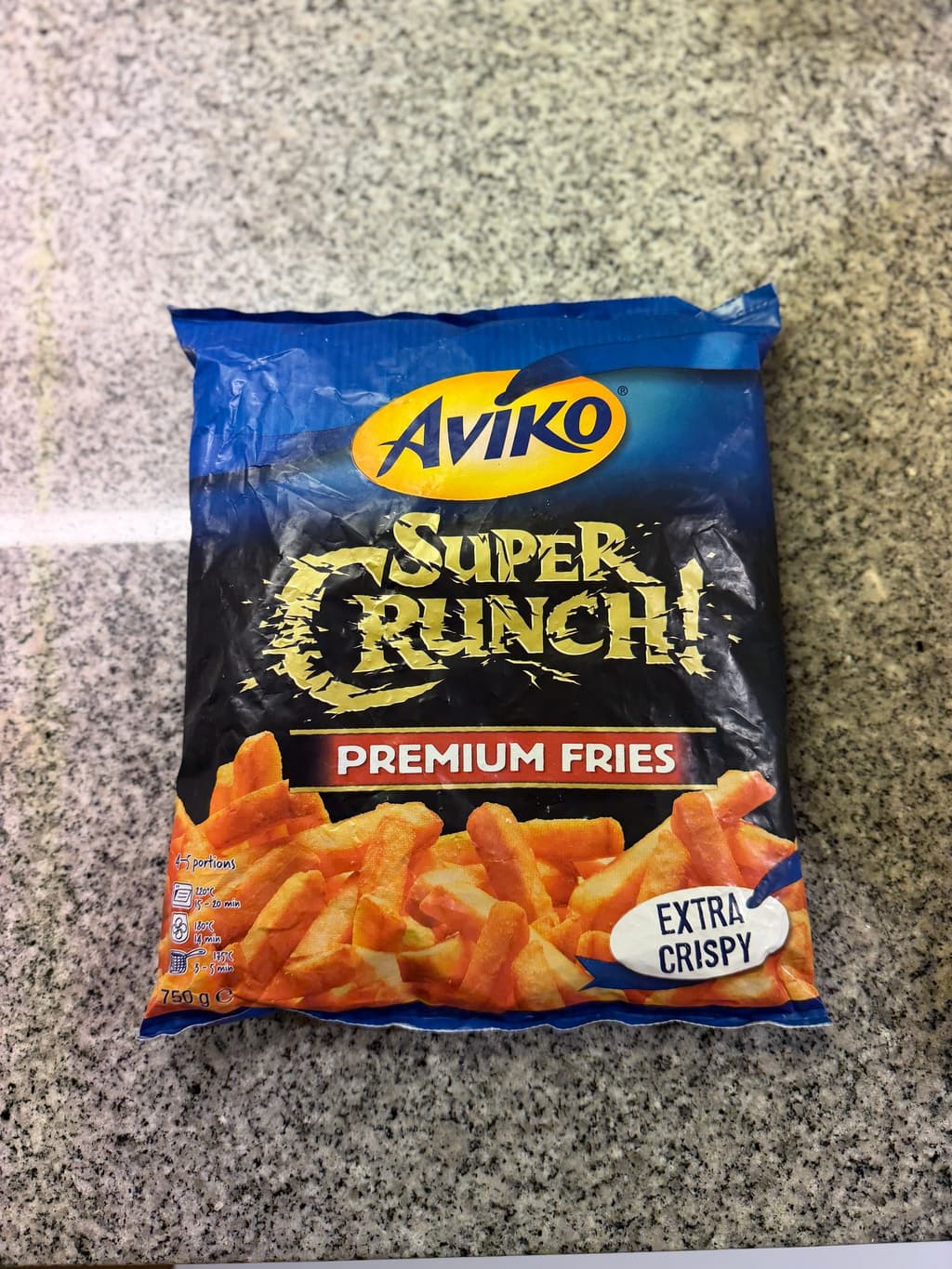 Aviko Super Crunch Premium Fries förpackning