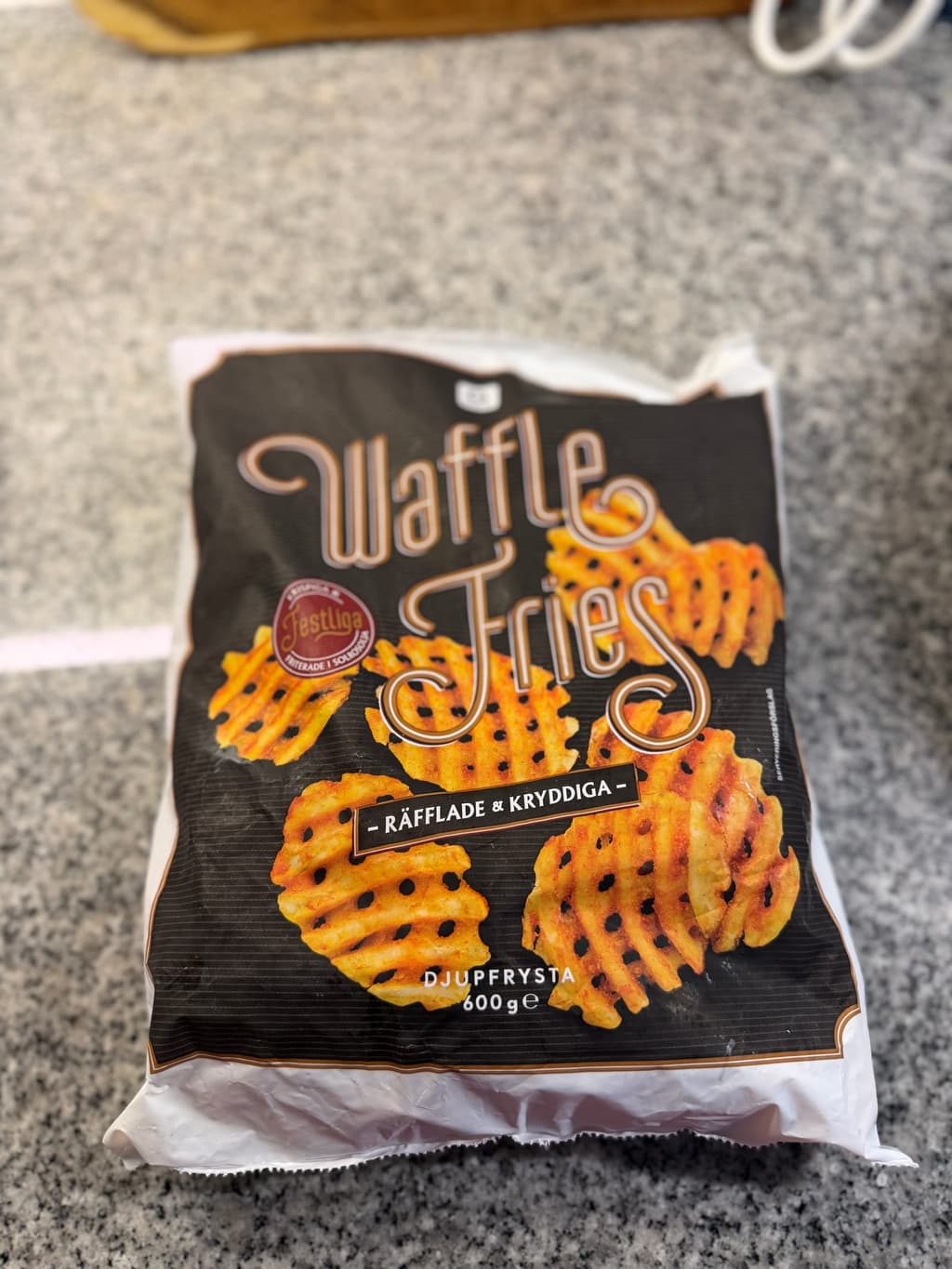 Garant Waffle Fries förpackning