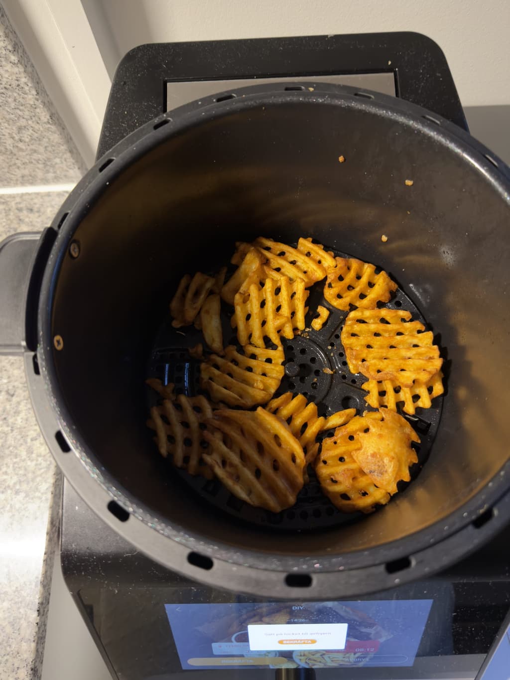Garant Waffle Fries — Garant waffle fries räfflade i airfier