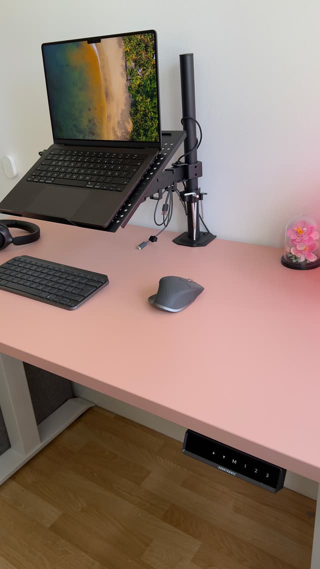 Desktronic homeone dekorerat