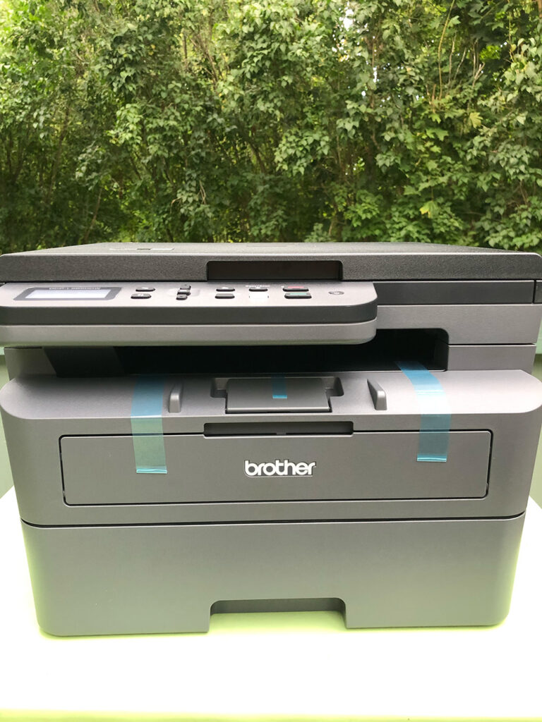 Brother HL-L2445DW framifrån