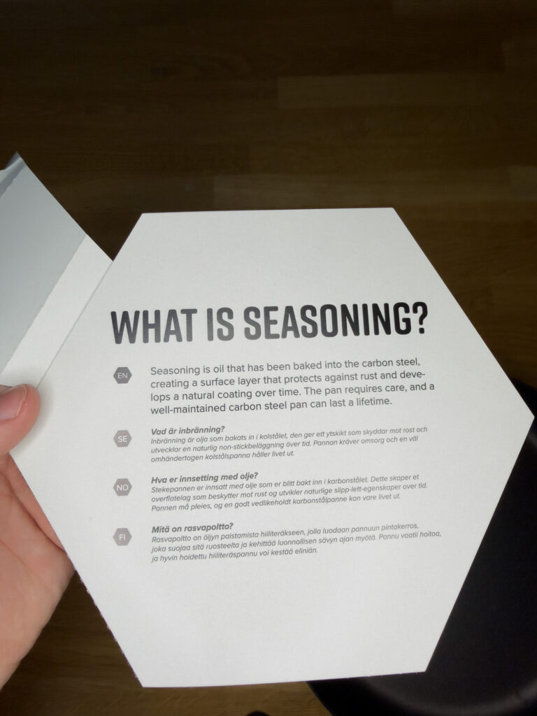 What is seasoning papper för stekpanna